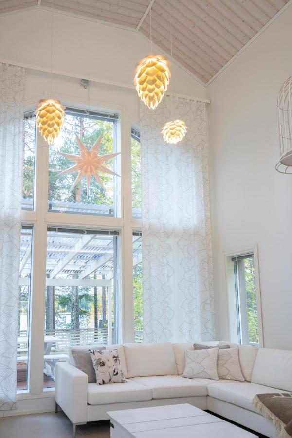 Luxurious Villa Kinos With Jacuzzi Rovaniemi Dış mekan fotoğraf